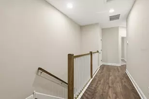 2432 Foggy Creek Cir, Clearwater, FL 33764 - Photo 21