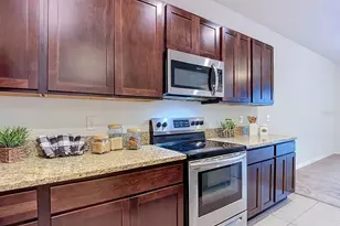 3328 Pleasant Willow Ct, Brandon, FL 33511 - Photo 9
