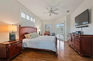 1028 Hagen Dr, New Port Richey, FL 34655 - Photo 15