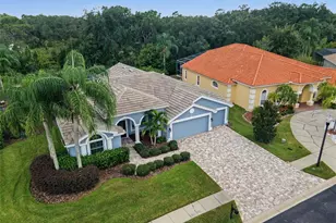 1028 Hagen Dr, New Port Richey, FL 34655 - Photo 3