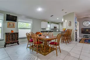 366 Rainforest Ct, Oldsmar, FL 34677 - Photo 15