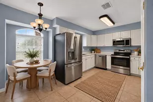 11048 Moshie Ln, San Antonio, FL 33576 - Photo 7