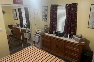 4852 18th St, Zephyrhills, FL 33542 - Photo 25