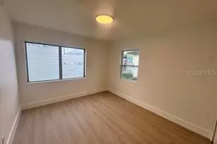 920 E 109th Ave, Tampa, FL 33612 - Photo 9