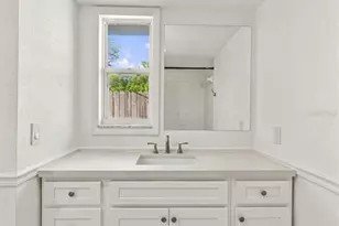 774 91st Ave N, Saint Petersburg, FL 33702 - Photo 15