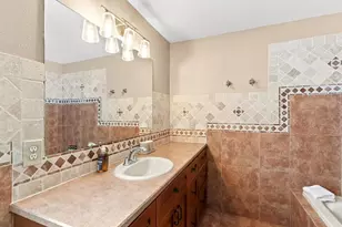 13734 76th Ave, Seminole, FL 33776 - Photo 21