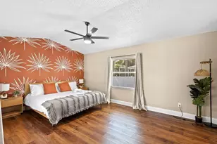 13734 76th Ave, Seminole, FL 33776 - Photo 17