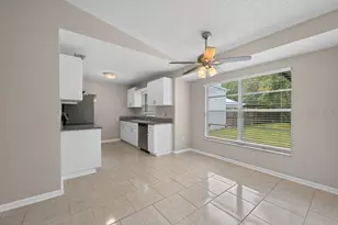 1219 Mohrlake Dr, Brandon, FL 33511 - Photo 9
