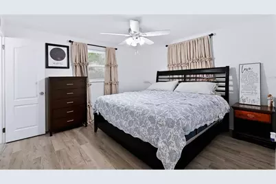 2223 Fulton Way, Largo, FL 33774 - Photo 13