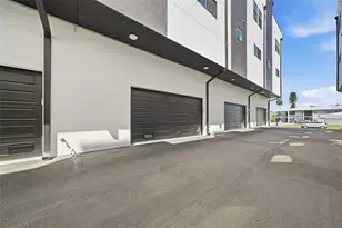 2114 4th St S, Saint Petersburg, FL 33705 - Photo 47
