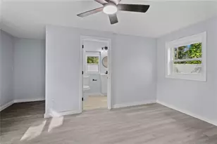 272 36th St Ct E, Palmetto, FL 34221 - Photo 11