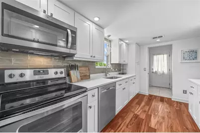 6337 Cedar Street NE, Saint Petersburg, FL 33702 - Photo 19