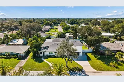 2432 Indian Avenue, Belleair Bluffs, FL 33770 - Photo 53