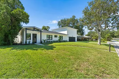 2432 Indian Avenue, Belleair Bluffs, FL 33770 - Photo 3