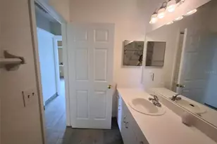 902 Greenbelt Cir, Brandon, FL 33510 - Photo 15