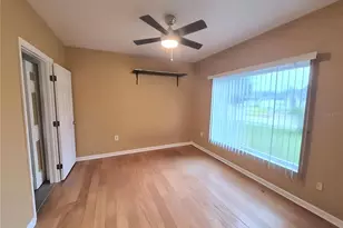 902 Greenbelt Cir, Brandon, FL 33510 - Photo 13