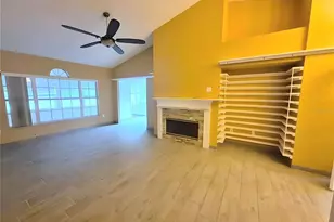 902 Greenbelt Cir, Brandon, FL 33510 - Photo 11