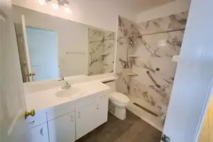 902 Greenbelt Cir, Brandon, FL 33510 - Photo 25