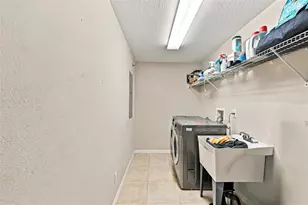 7405 Miracle Ln, Odessa, FL 33556 - Photo 29
