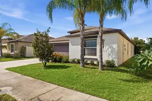 15701 Demory Point Pl, Sun City Center, FL 33573 - Photo 3