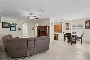 10710 Shady Preserve Dr, Riverview, FL 33579 - Photo 7