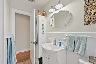 918 27th St N, Saint Petersburg, FL 33713 - Photo 11
