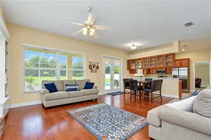5104 Whispering Leaf Trail, Valrico, FL 33596 - Photo 13