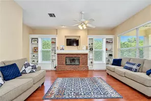 5104 Whispering Leaf Trail, Valrico, FL 33596 - Photo 11