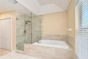 5104 Whispering Leaf Trail, Valrico, FL 33596 - Photo 27