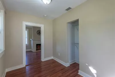 3810 N Darwin Avenue, Tampa, FL 33603 - Photo 13