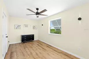 707 40th St W, Palmetto, FL 34221 - Photo 19