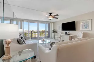 500 Treasure Island Causeway, Treasure Island, FL 33706 - Photo 9
