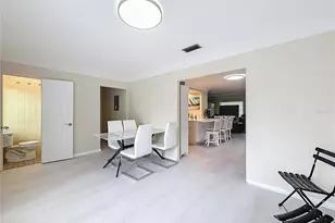 6170 7th Ave N, Saint Petersburg, FL 33710 - Photo 11