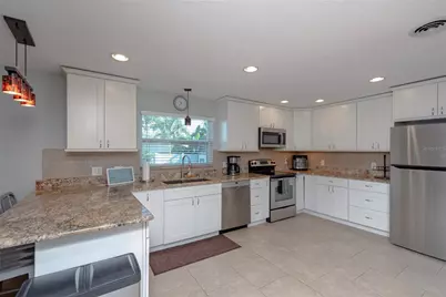 11129 130th Avenue, Largo, FL 33778 - Photo 5