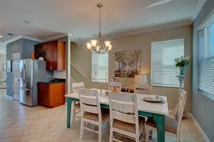 1146 Venetian Harbor Dr NE, Saint Petersburg, FL 33702 - Photo 19