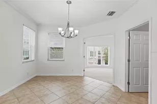 1146 Venetian Harbor Dr NE, Saint Petersburg, FL 33702 - Photo 23