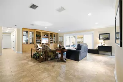 17501 Lakeshore Road, Lutz, FL 33558 - Photo 11