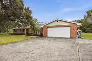 17501 Lakeshore Rd, Lutz, FL 33558 - Photo 3