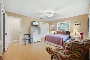 17501 Lakeshore Rd, Lutz, FL 33558 - Photo 35