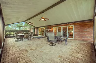 17501 Lakeshore Rd, Lutz, FL 33558 - Photo 41