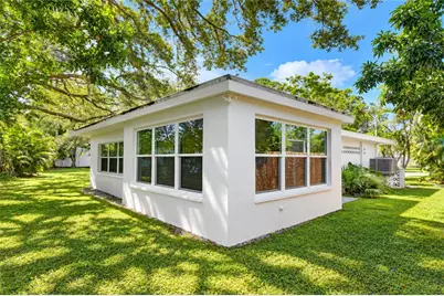 200 Lagoon Drive, Palm Harbor, FL 34683 - Photo 19