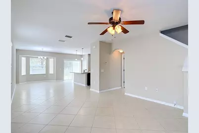 7885 Tuscany Woods Drive, Tampa, FL 33647 - Photo 5
