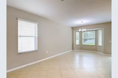 7885 Tuscany Woods Drive, Tampa, FL 33647 - Photo 9