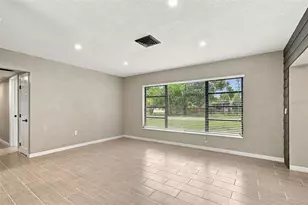 2003 75th Way N, Saint Petersburg, FL 33710 - Photo 49