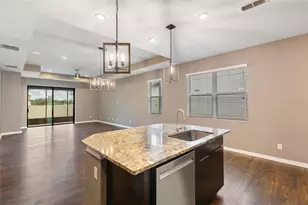 10438 Arbor Groves Pl, Riverview, FL 33578 - Photo 9
