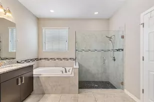 10438 Arbor Groves Pl, Riverview, FL 33578 - Photo 23