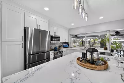 6510 Solitaire Palm Way, Apollo Beach, FL 33572 - Photo 23