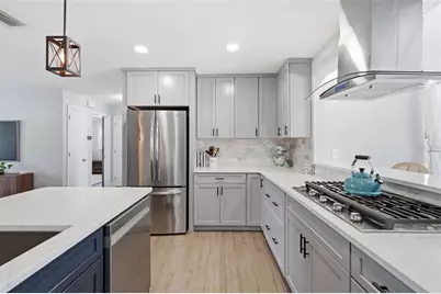 1700 63rd Terrace S, Saint Petersburg, FL 33712 - Photo 13
