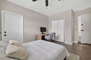 2913 W Elrod Ave, Tampa, FL 33611 - Photo 17