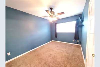 10931 N Edison Avenue, Tampa, FL 33612 - Photo 15